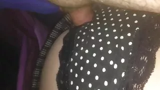 ඕවට කාලයක් කළුවර ගෙන සුදු මචෝ බවට යුගලනය
